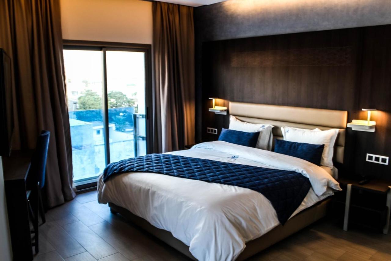 Hotel La Perla Эль-Хосейма Экстерьер фото