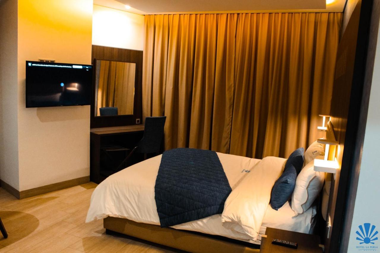 Hotel La Perla Эль-Хосейма Экстерьер фото