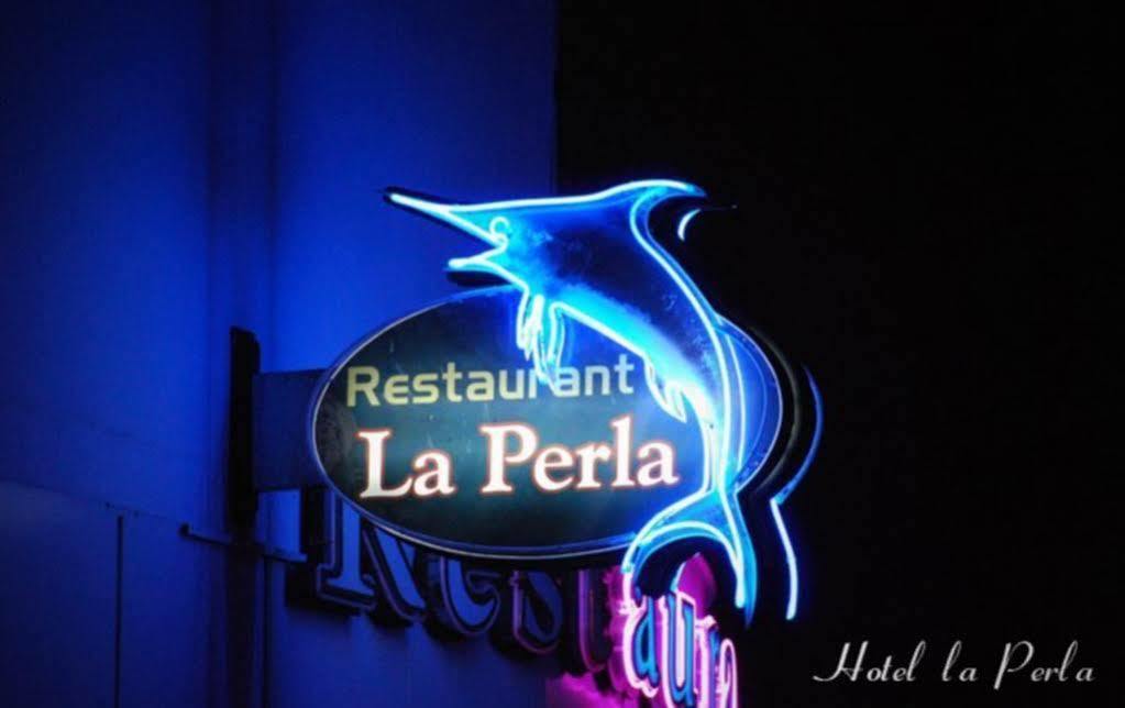Hotel La Perla Эль-Хосейма Экстерьер фото